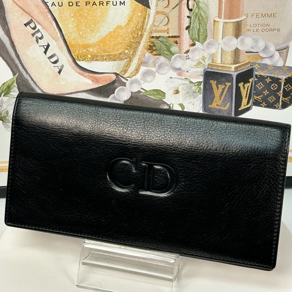 Christian Dior Leather Slim Long Wallet 🖤❤️